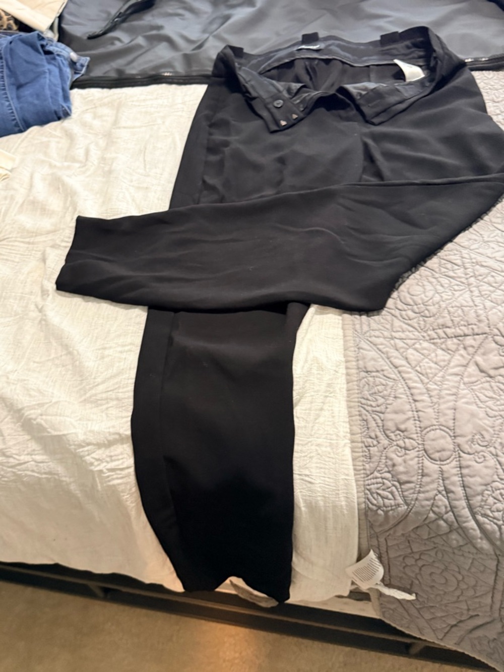 Express Black Skinny Ponte Pull-On Pants